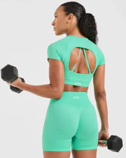 Adapt Seamless Crop Top