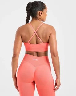 Adapt Seamless Sports Bra