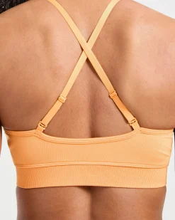 Adapt Seamless Sports Bra
