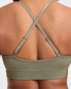 Adapt Seamless Sports Bra