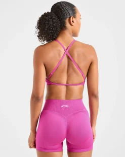 Adapt Seamless Strappy Sports Bra