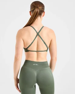 Adapt Seamless Strappy Sports Bra