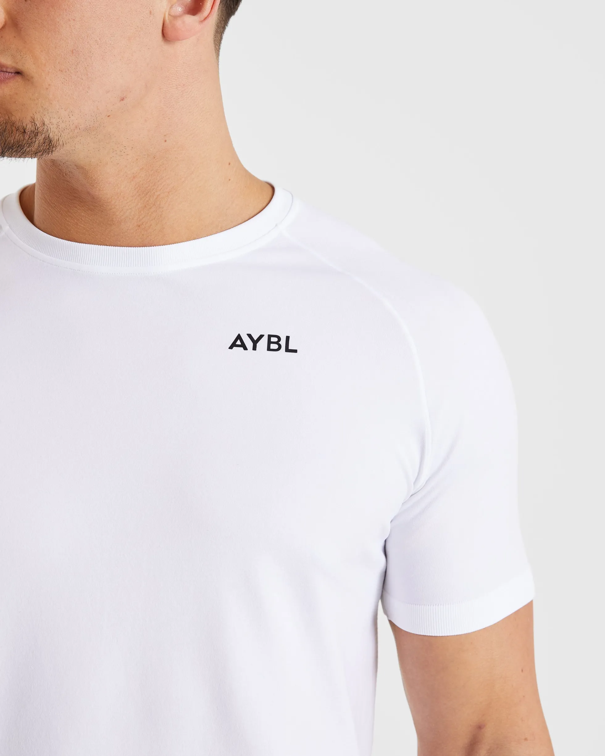Ascend Seamless T Shirt