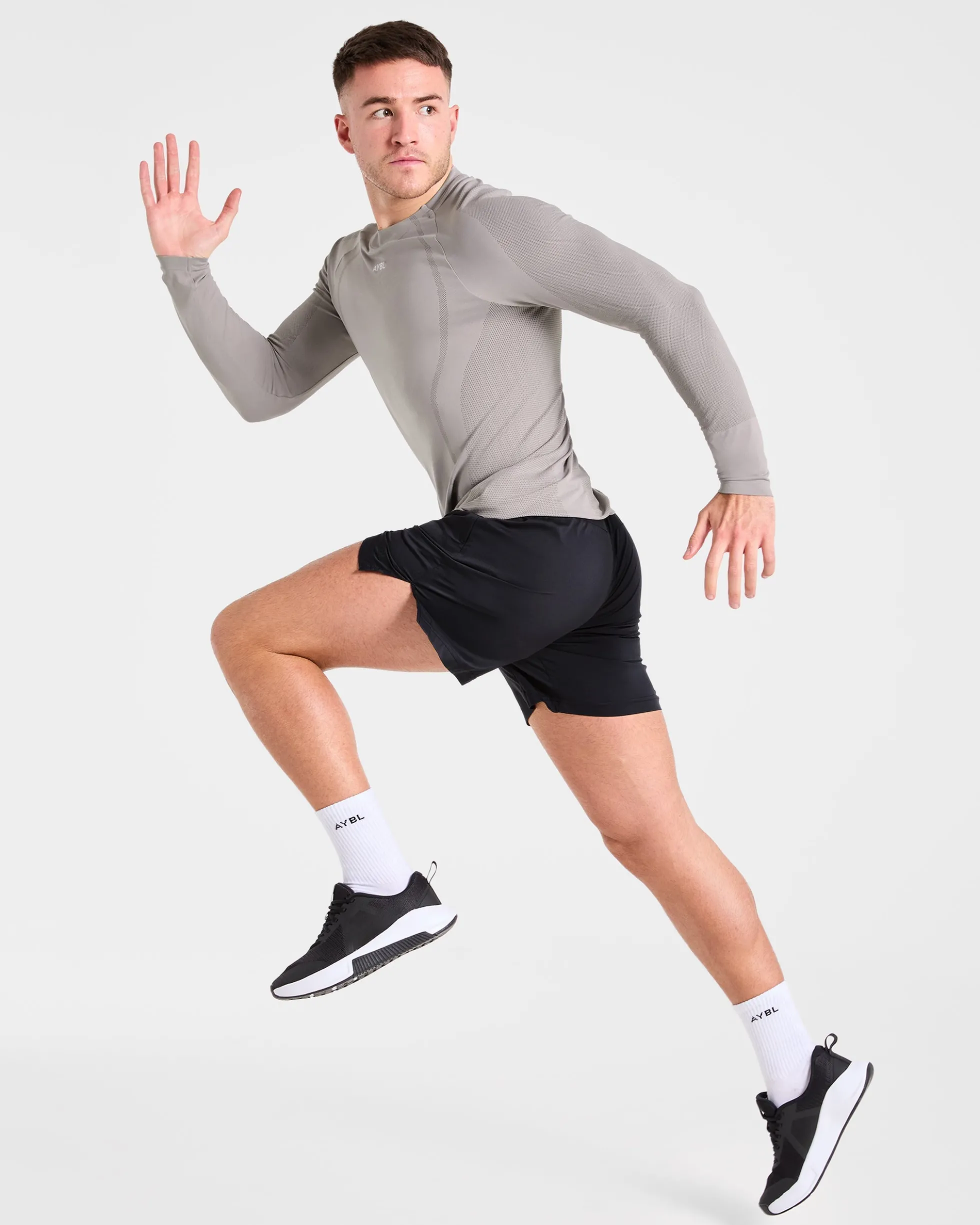 Attain Seamless Long Sleeve T Shirt