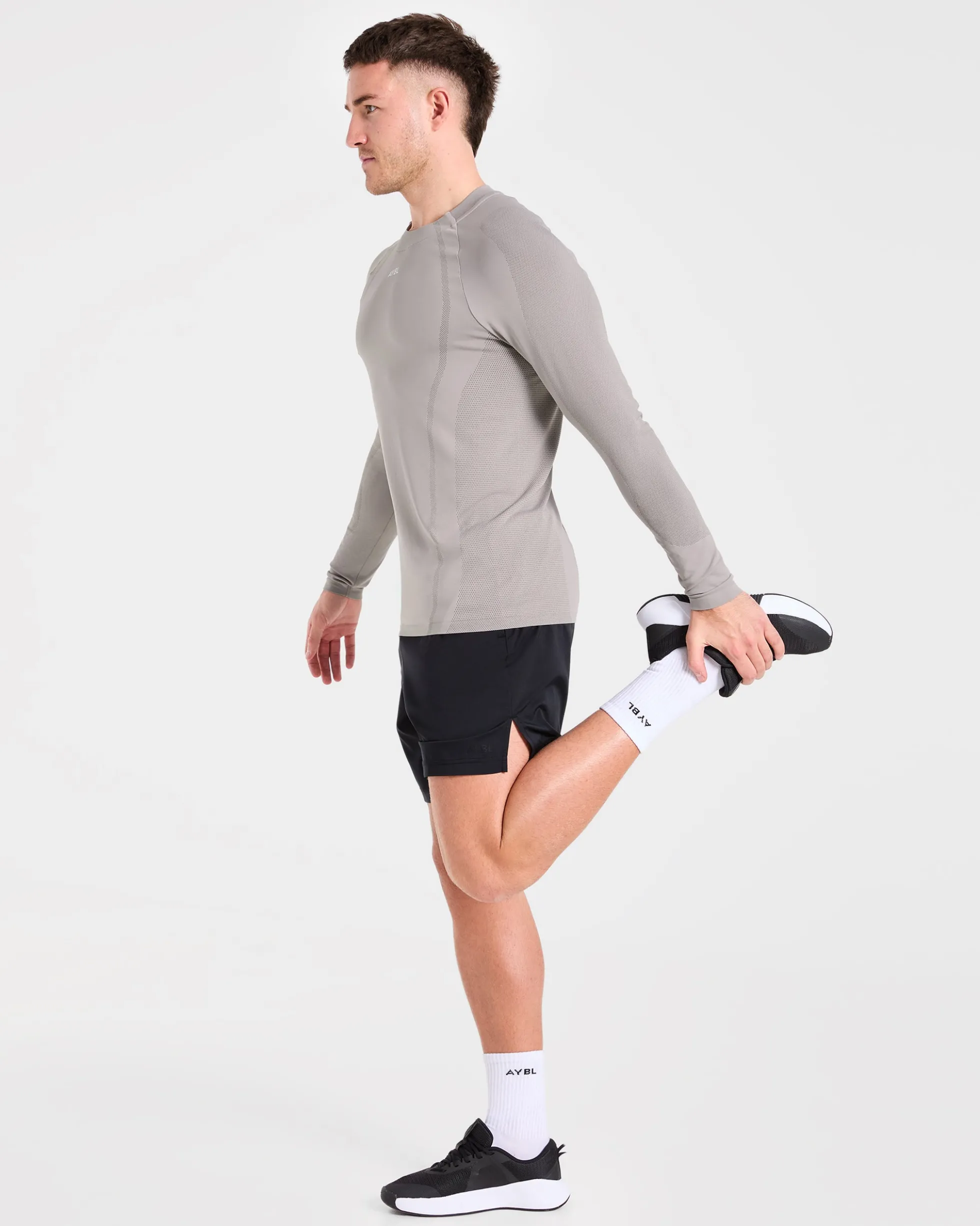 Attain Seamless Long Sleeve T Shirt
