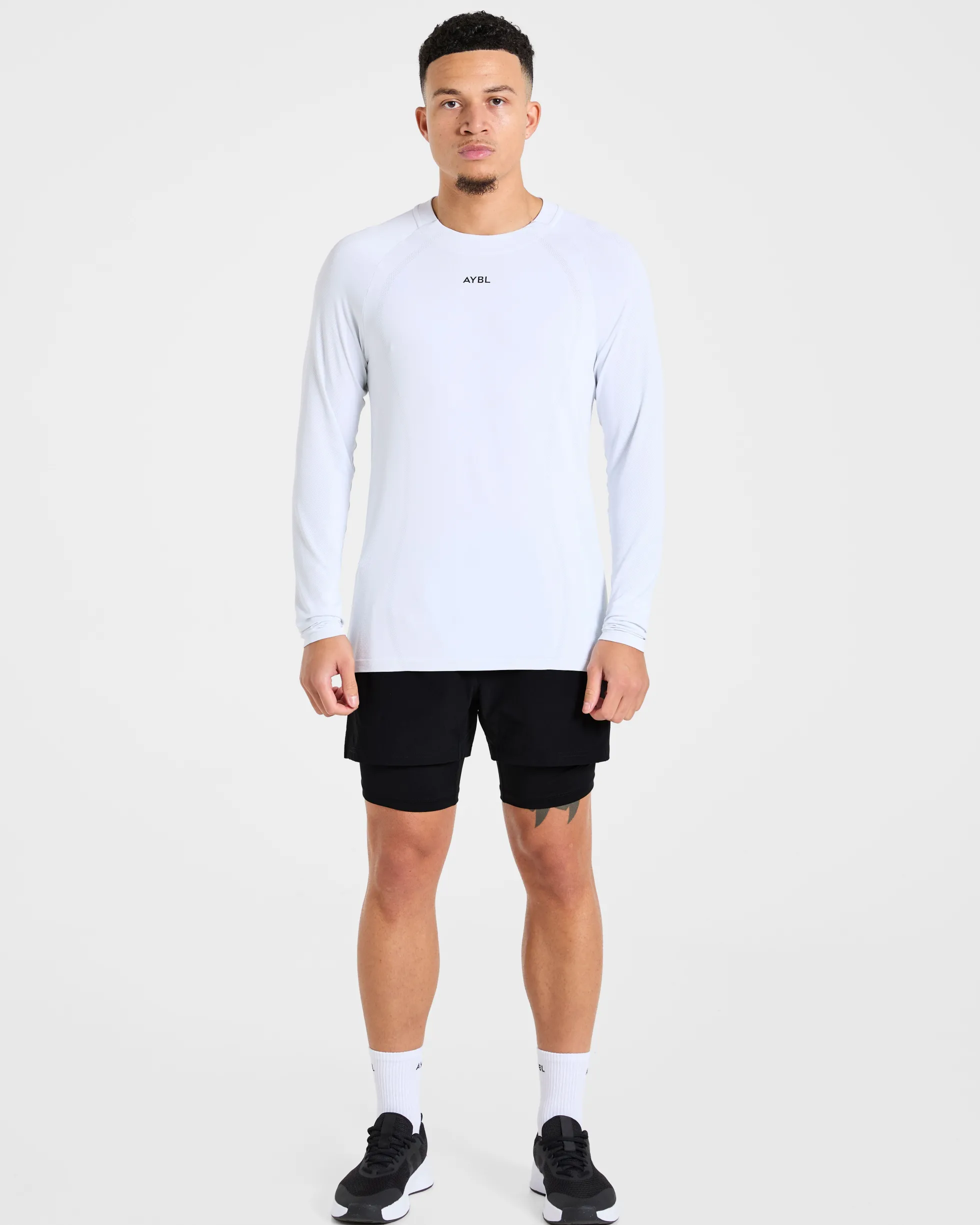 Attain Seamless Long Sleeve T Shirt
