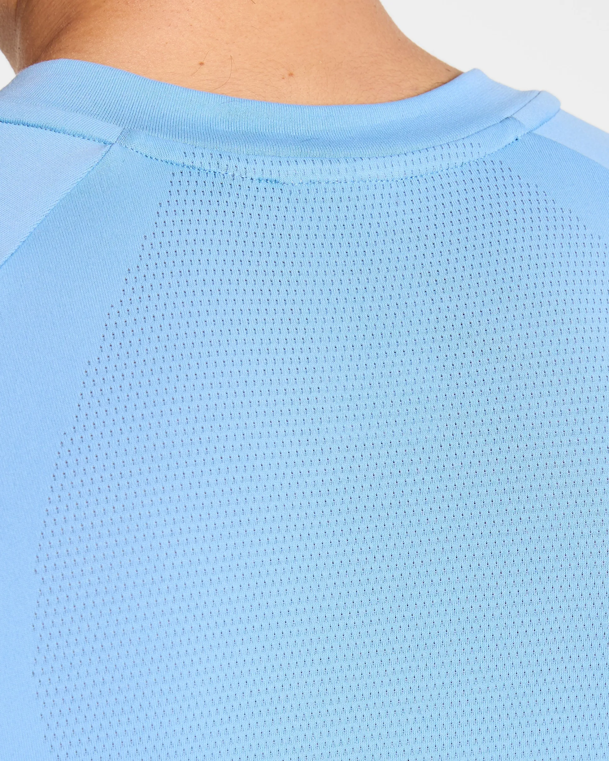 Attain Seamless Long Sleeve T Shirt