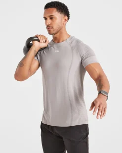 Attain Seamless T Shirt