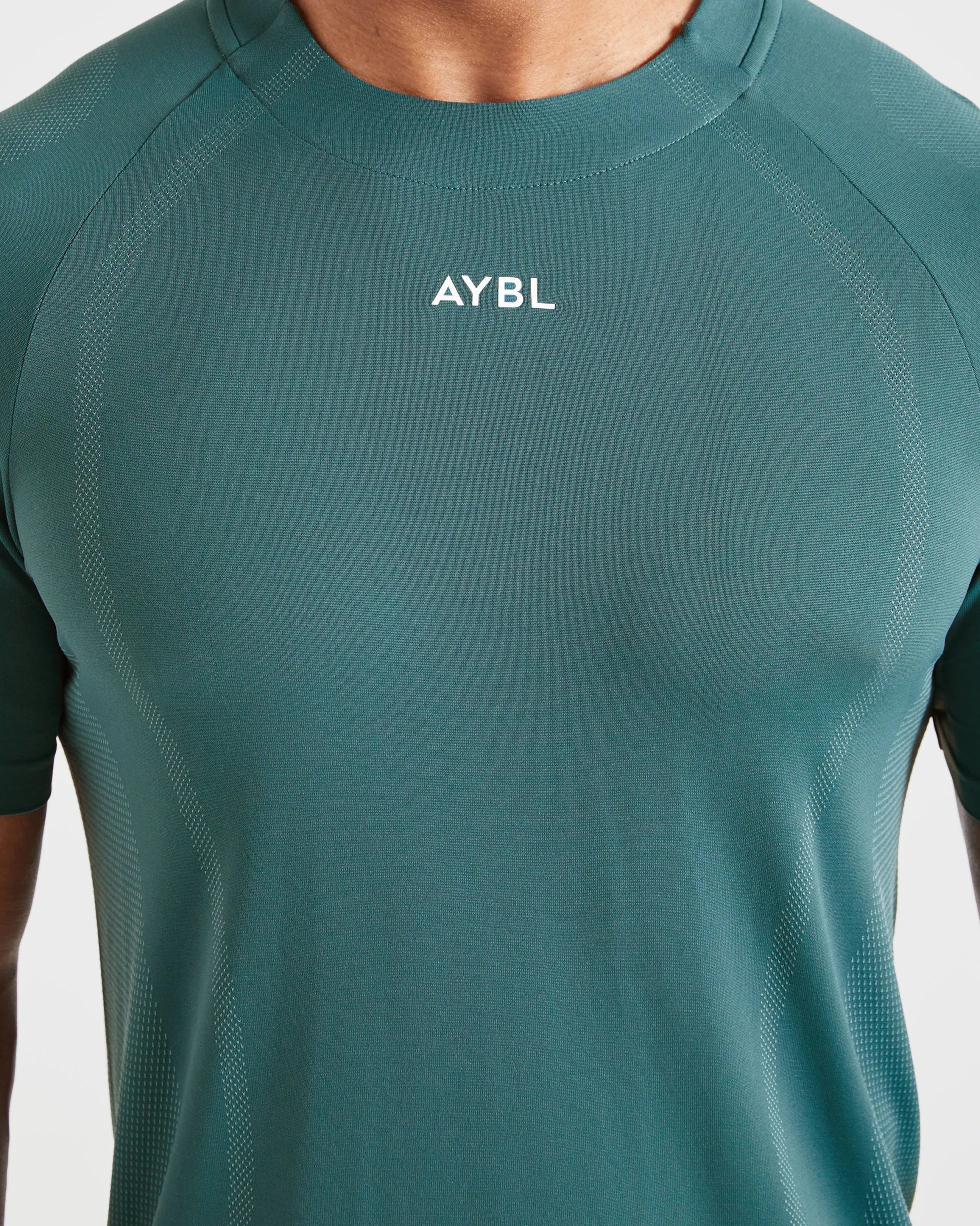 Attain Seamless T Shirt