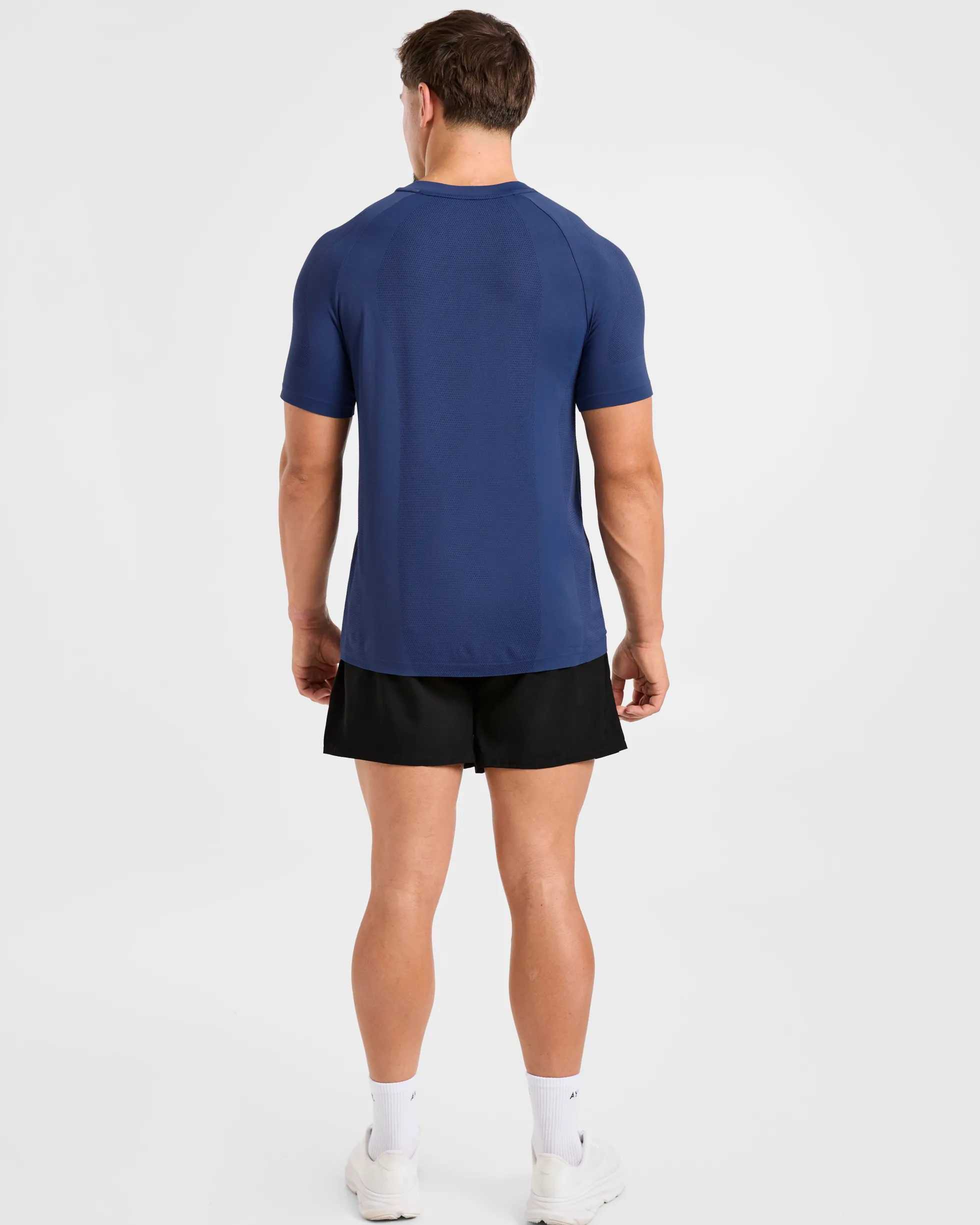 Attain Seamless T Shirt