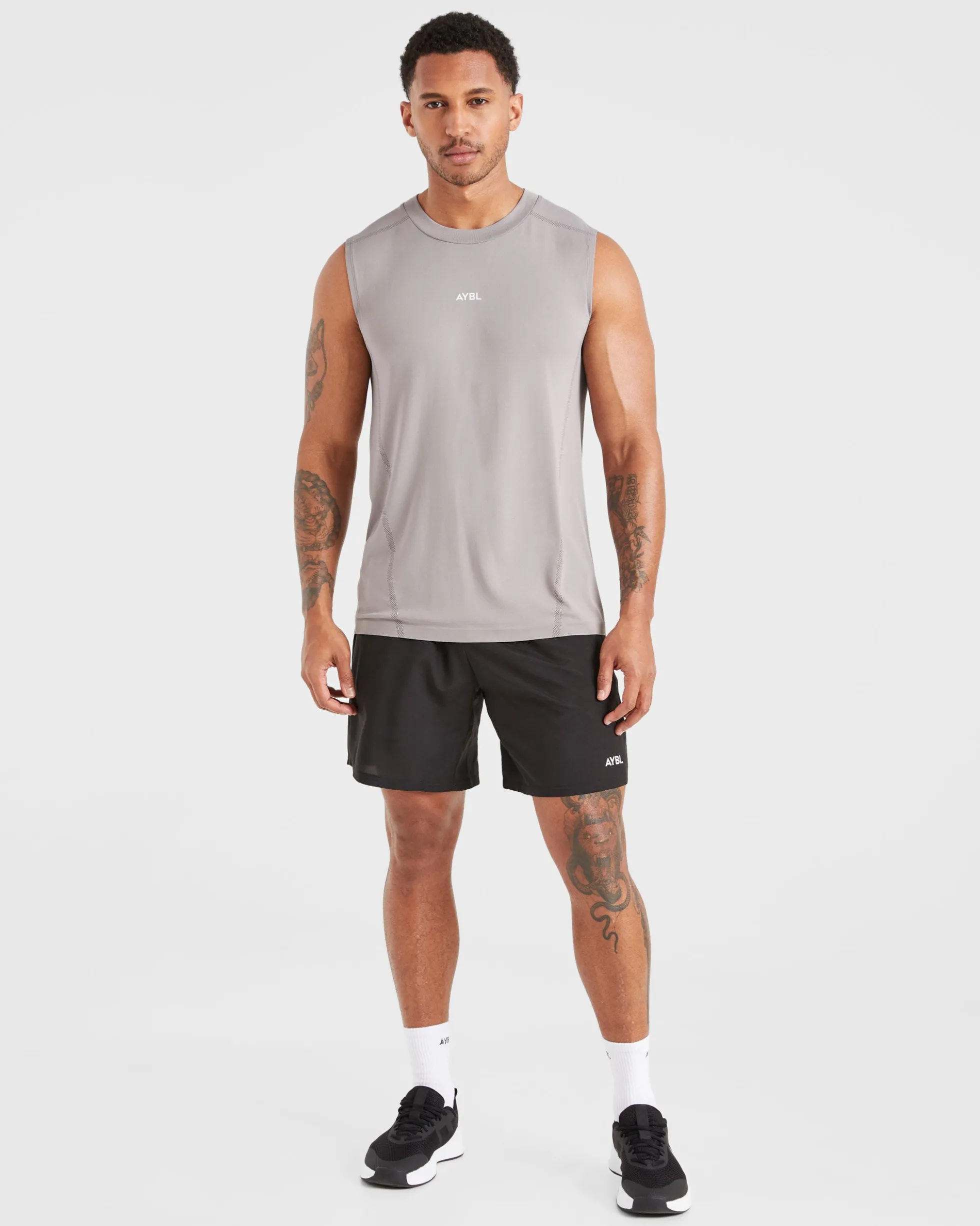 Attain Seamless Vest