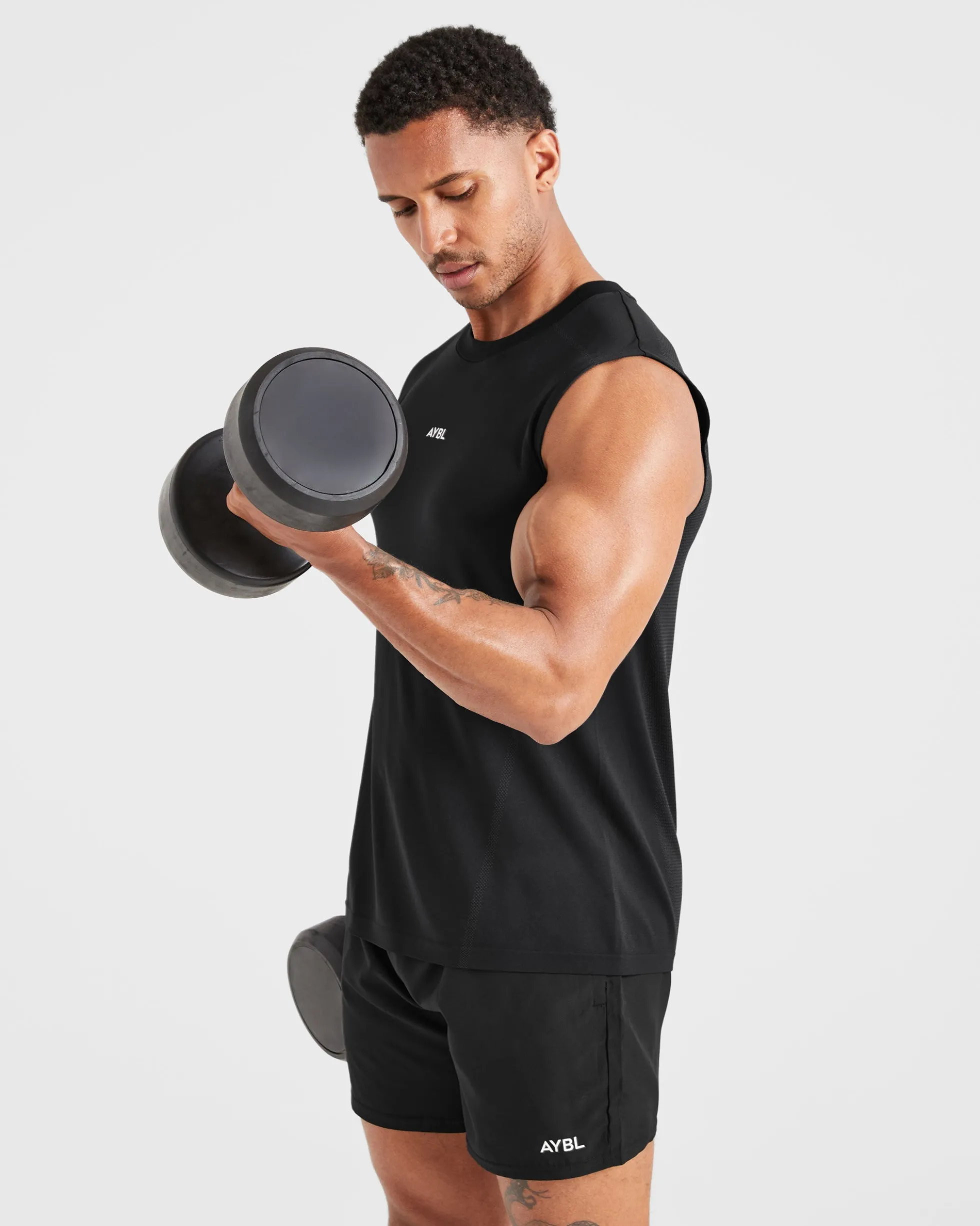 Attain Seamless Vest