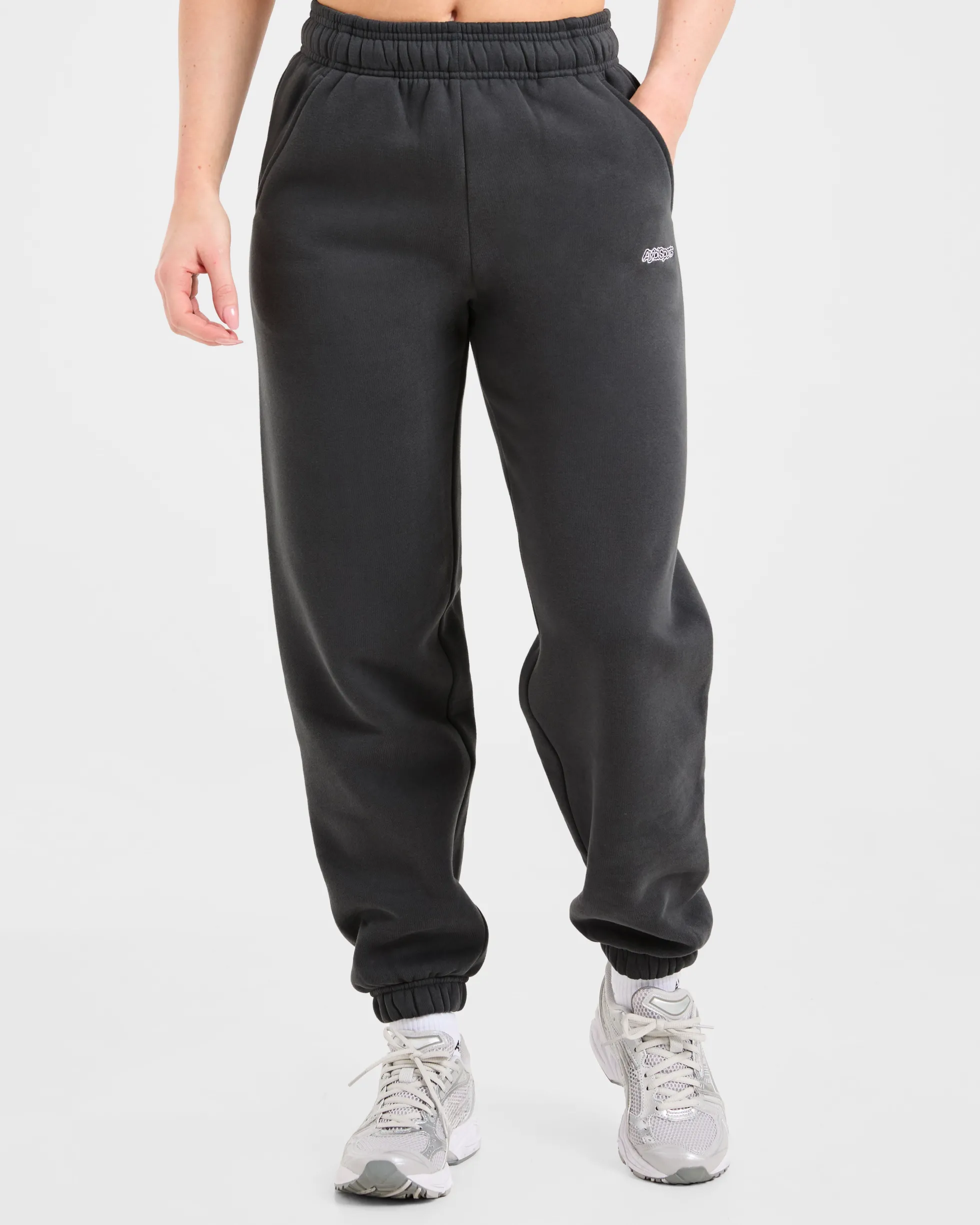 AYBL Sports Outline Oversized Joggers