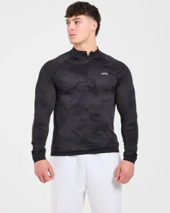 Camo Seamless 1/4 Zip Pullover