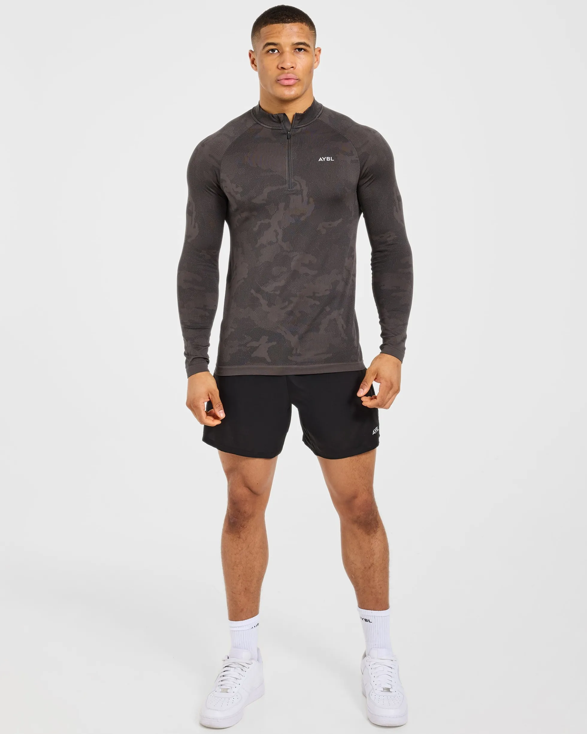 Camo Seamless 1/4 Zip Pullover