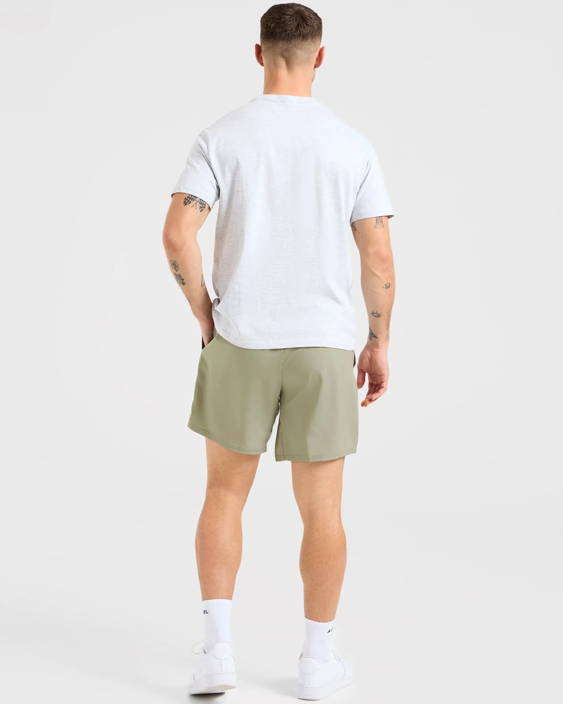 Core 7" Shorts
