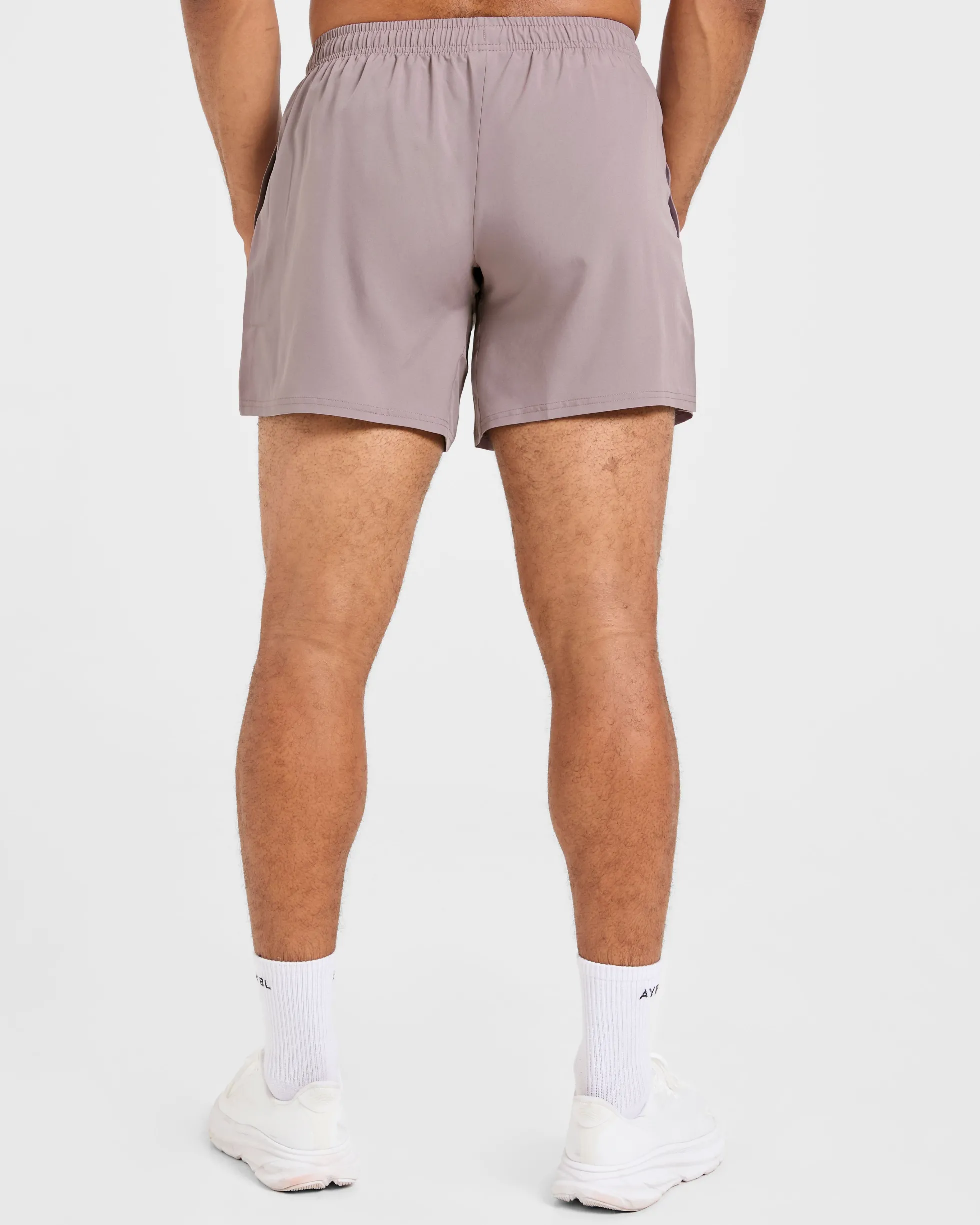 Core 5" Shorts