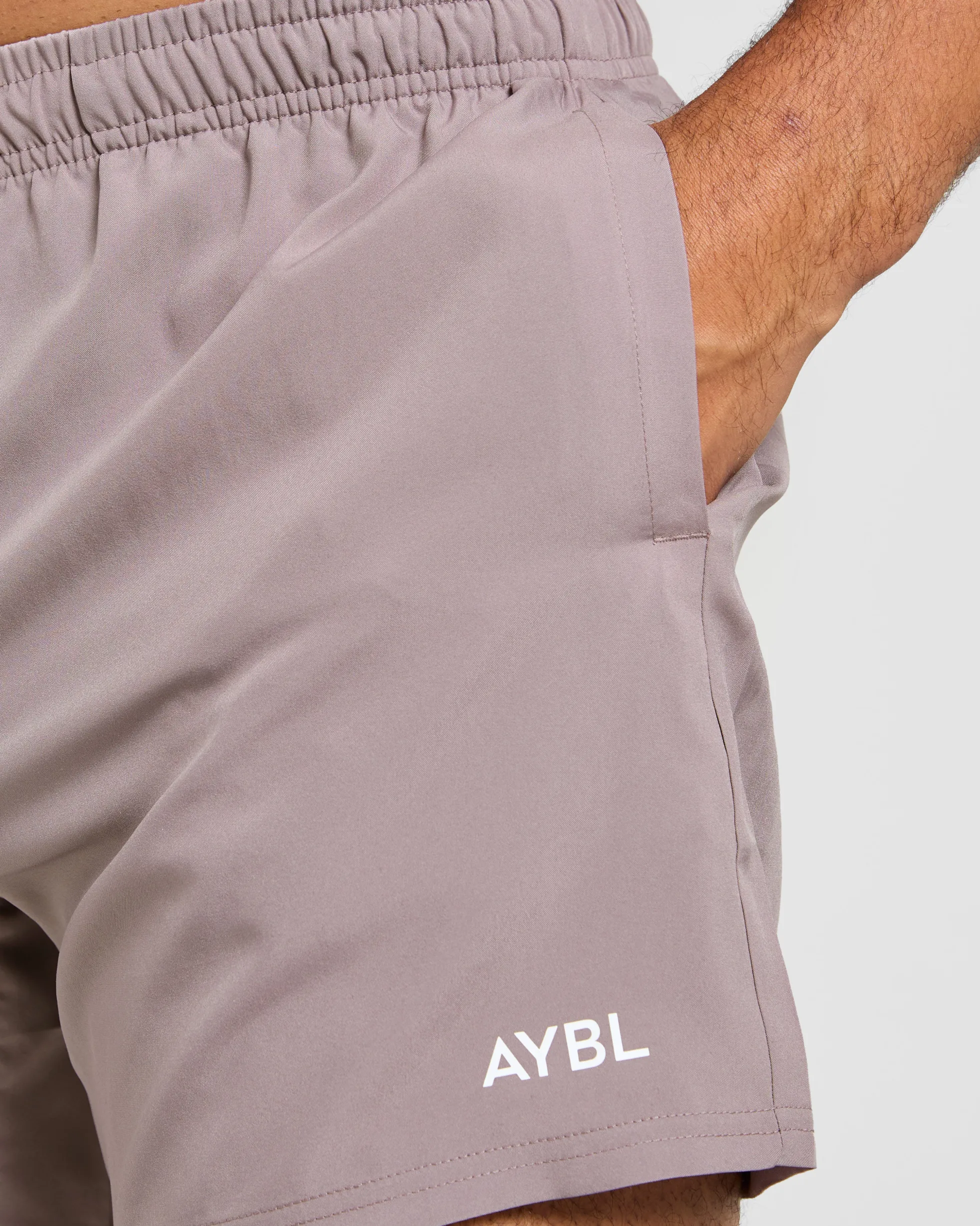 Core 5" Shorts