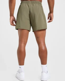Core 5" Shorts
