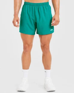 Core 5" Shorts