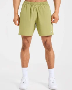 Core 7" Shorts