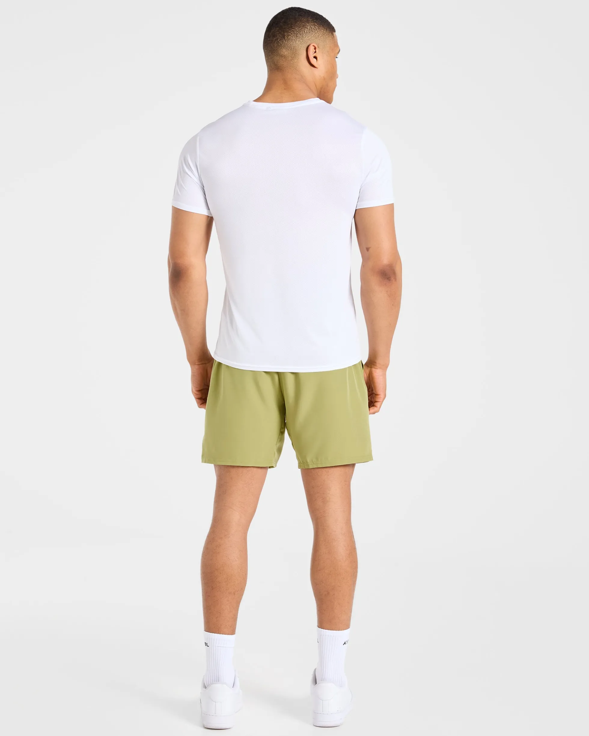 Core 7" Shorts