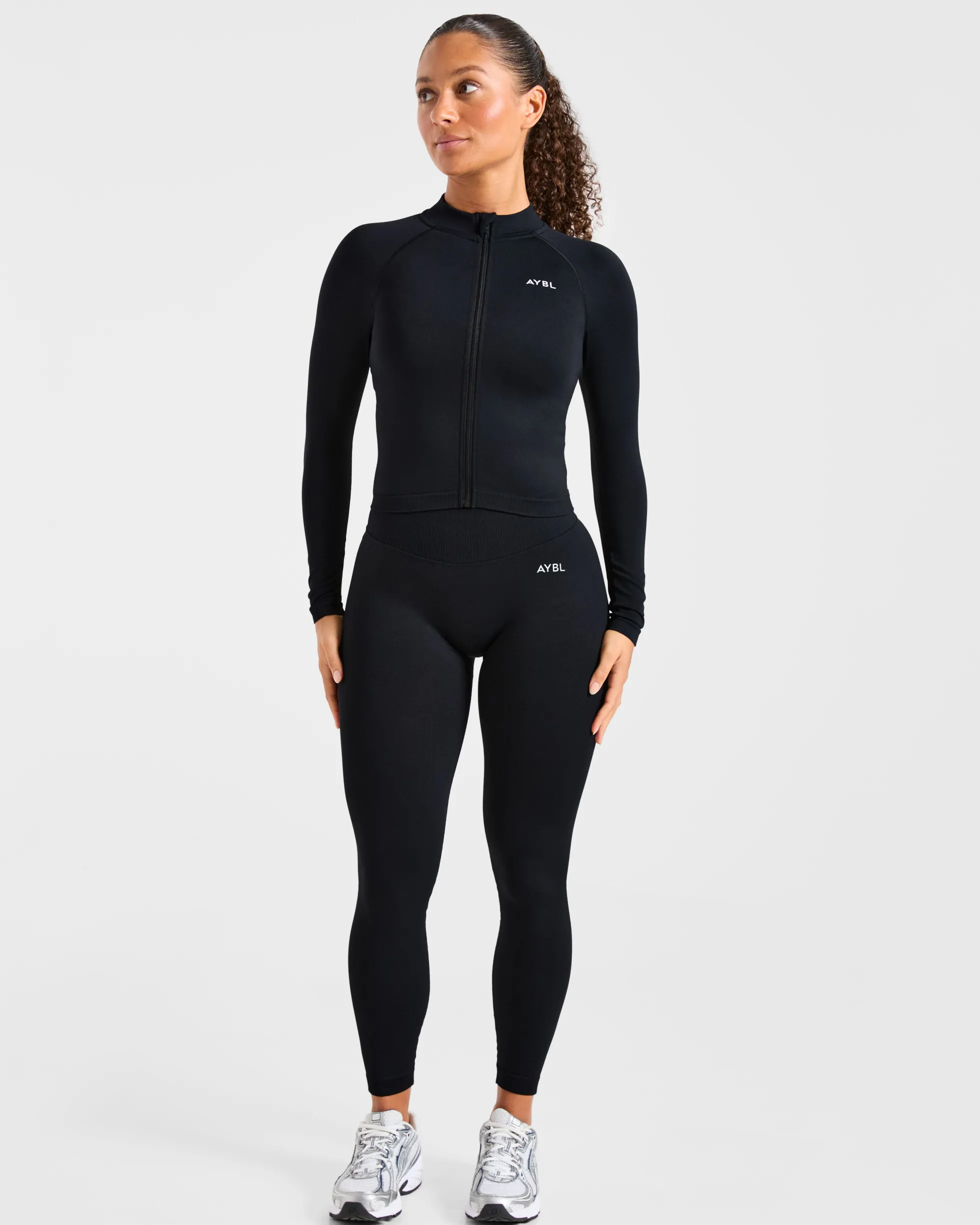 Enhance Seamless Jacket
