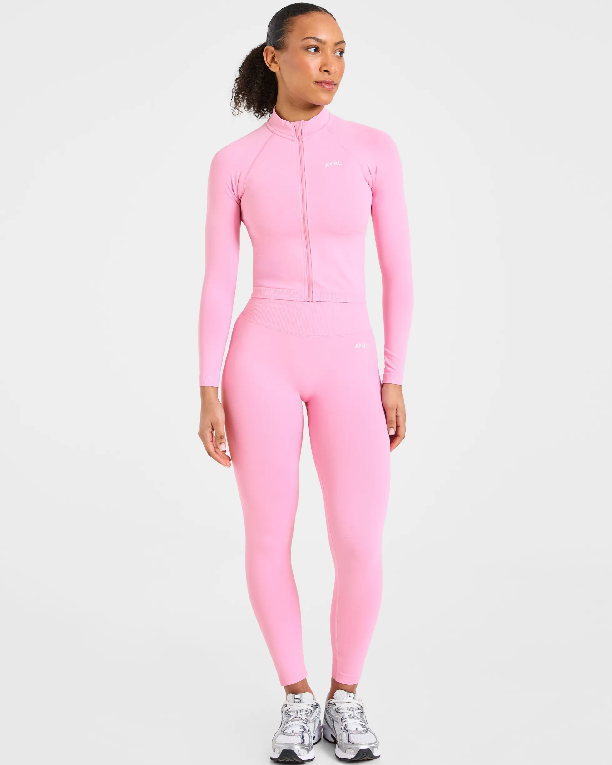 Enhance Seamless Jacket