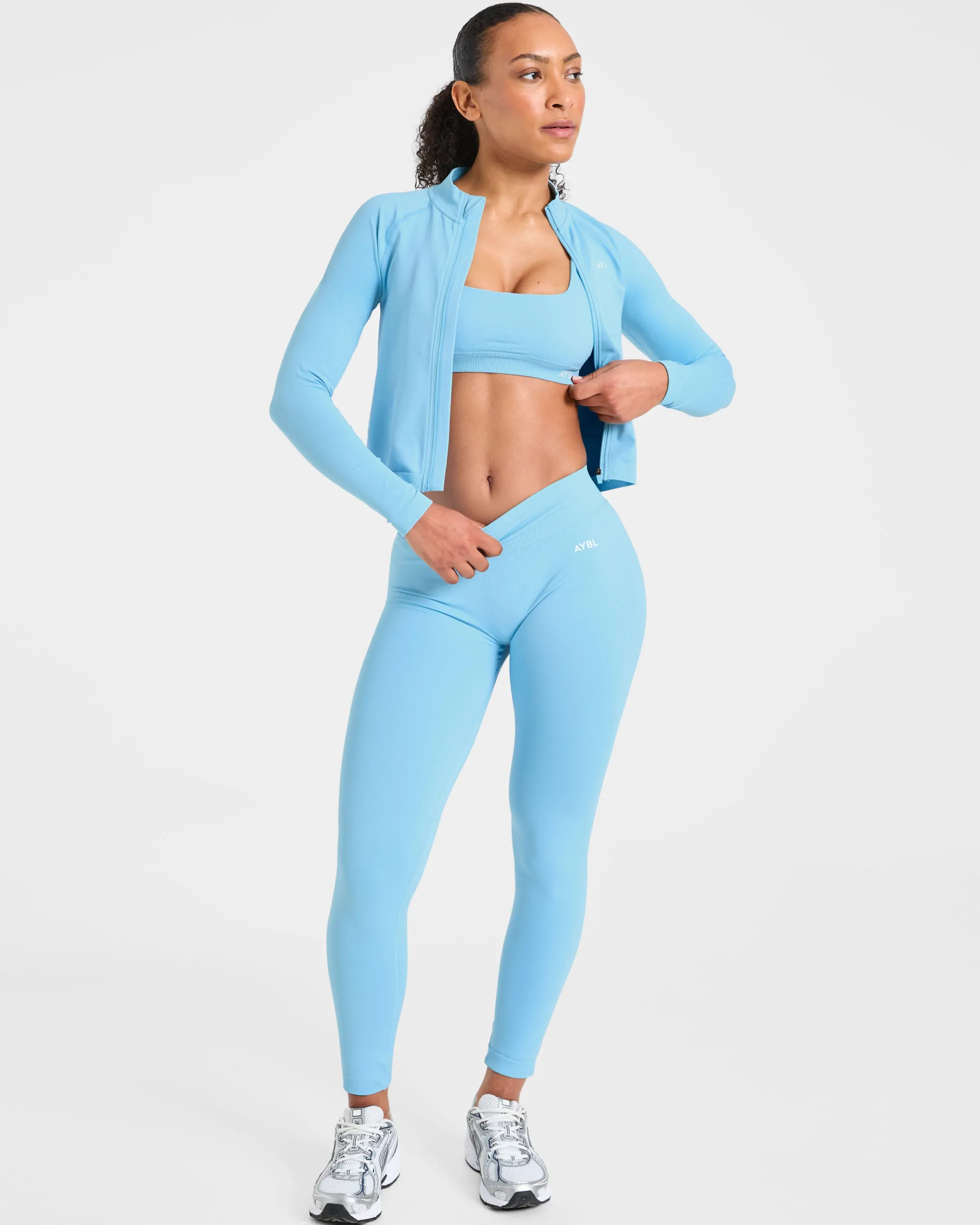 Enhance Seamless Jacket