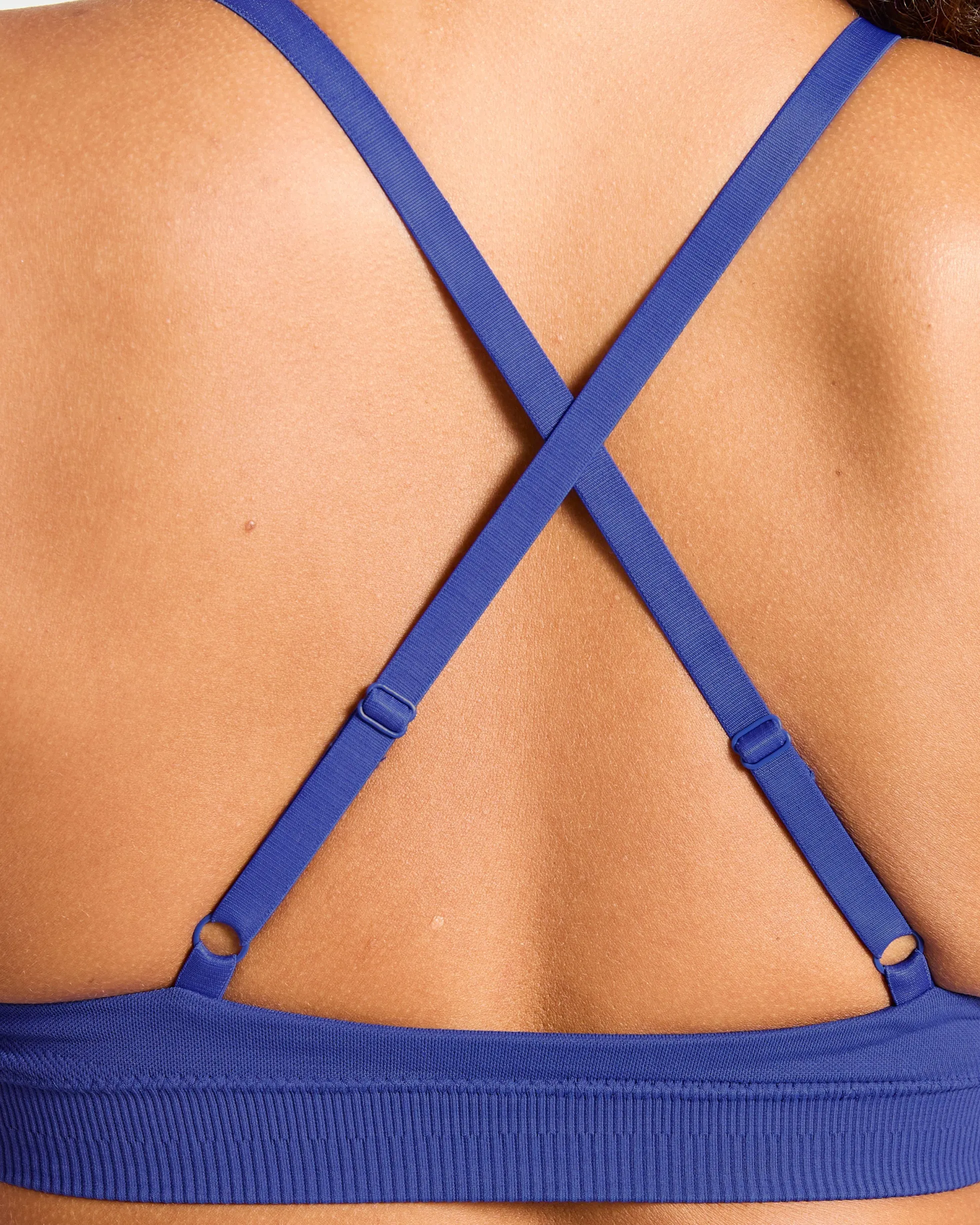 Enhance Seamless Sports Bra