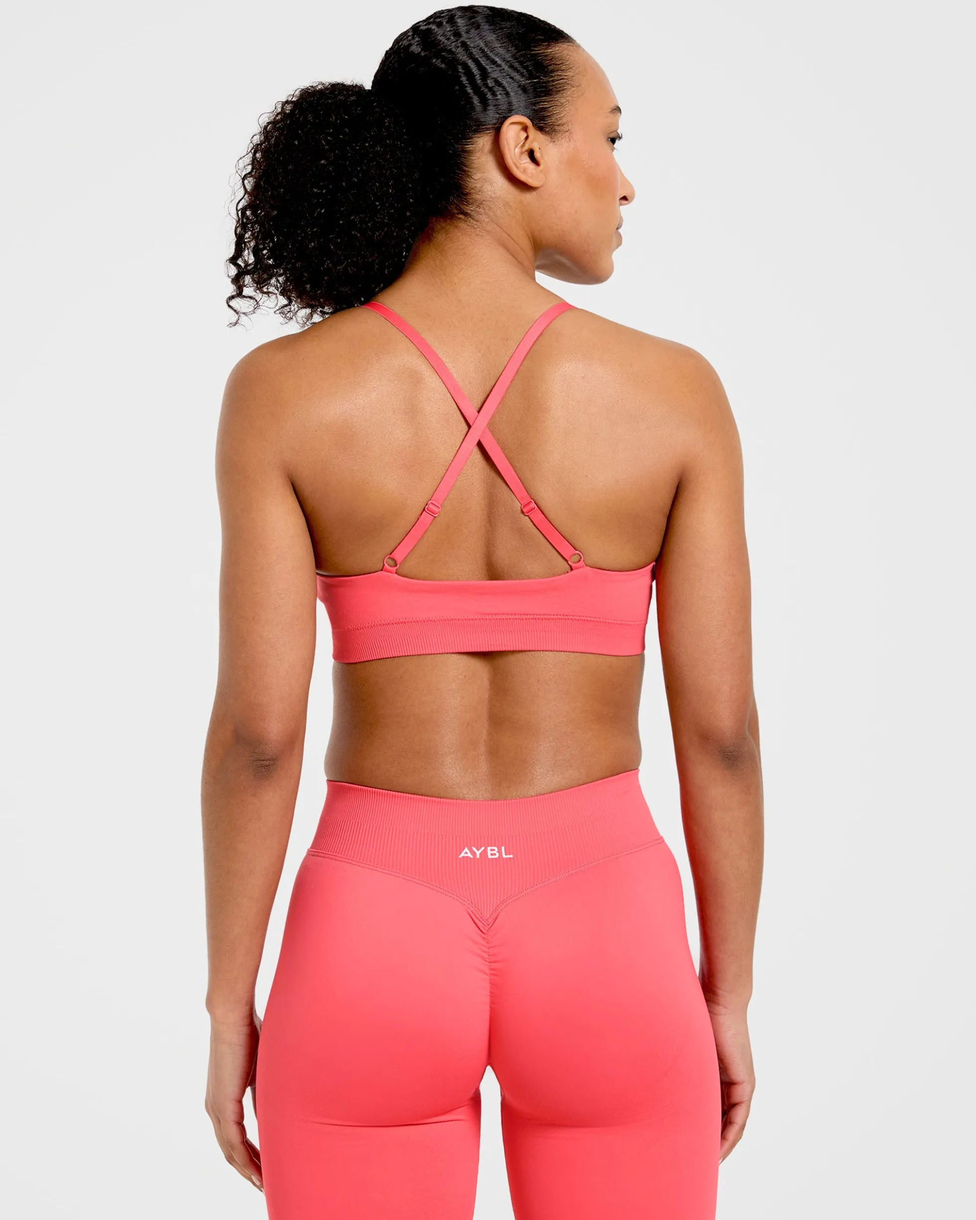 Enhance Seamless Sports Bra