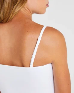 Essential Crop Vest