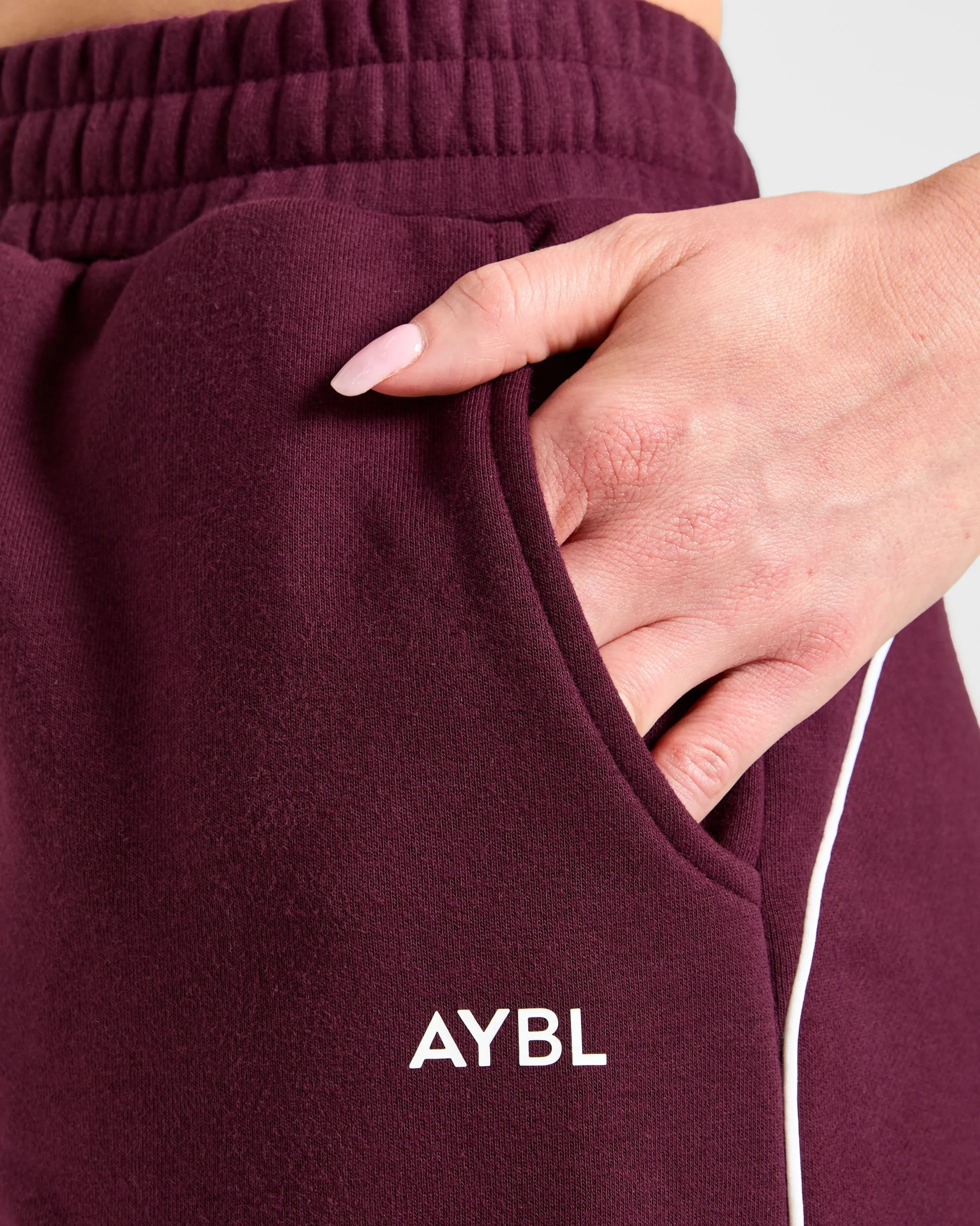 Form Straight Leg Joggers