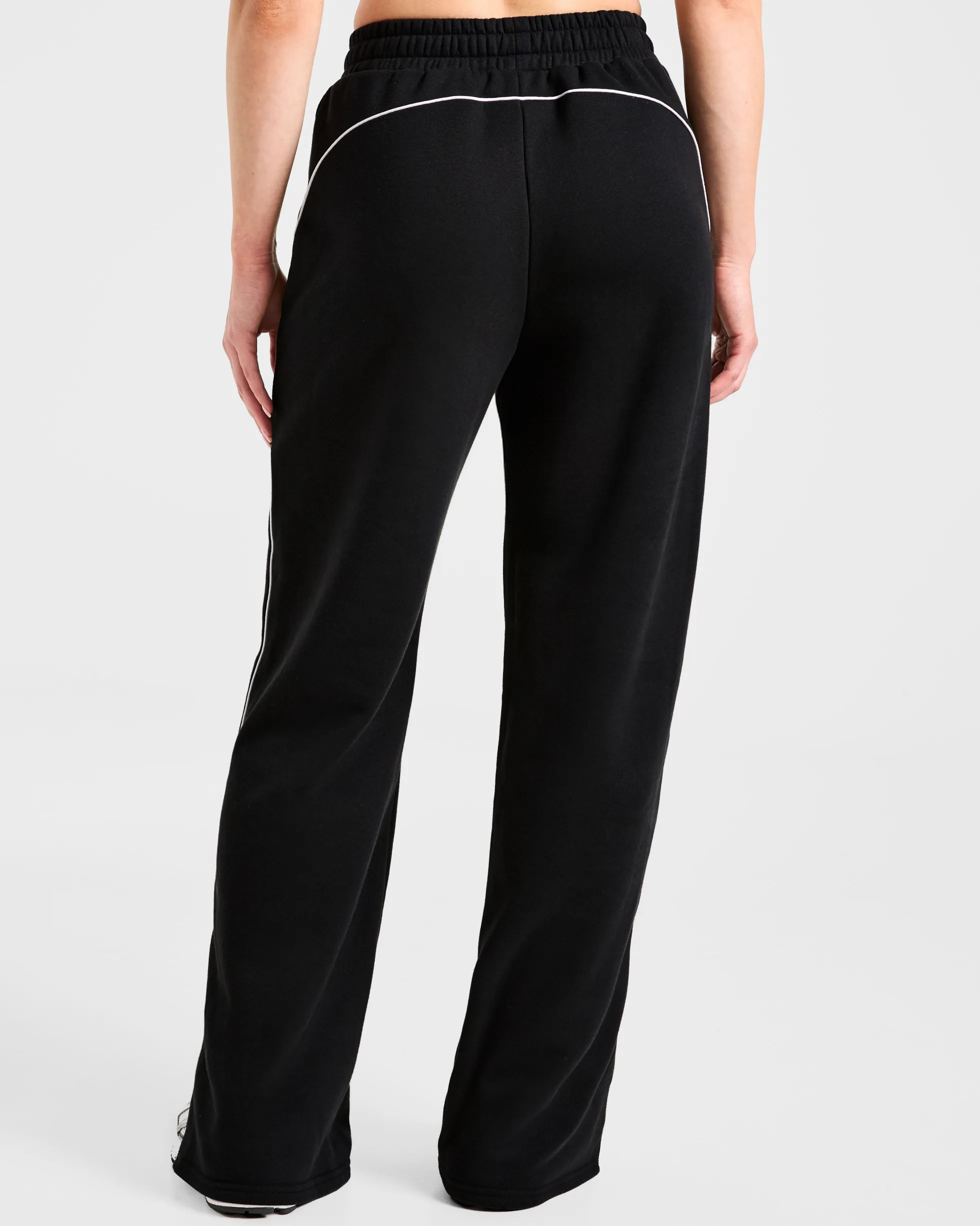 Form Straight Leg Joggers