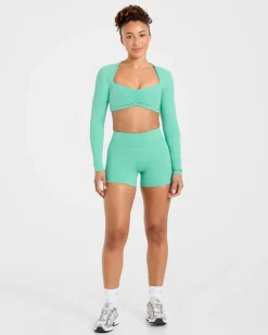 Physique Long Sleeve Crop Top