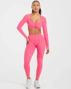 Physique Long Sleeve Crop Top