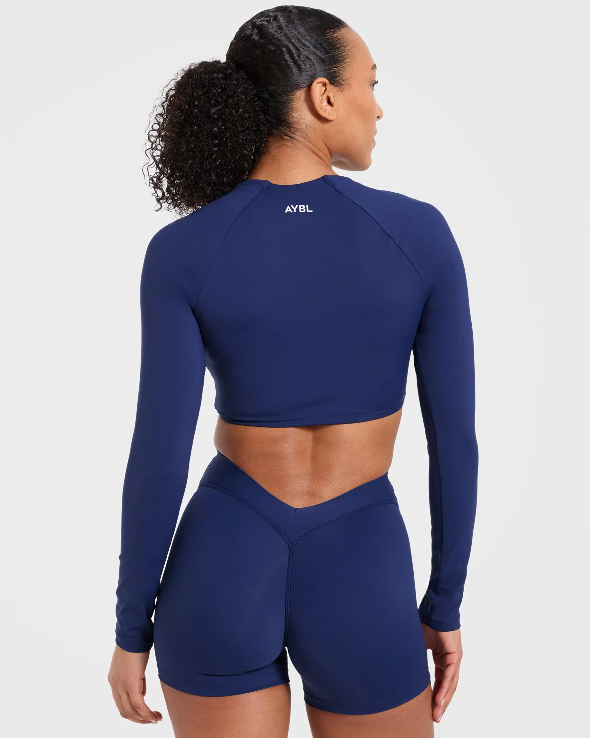 Physique Long Sleeve Crop Top