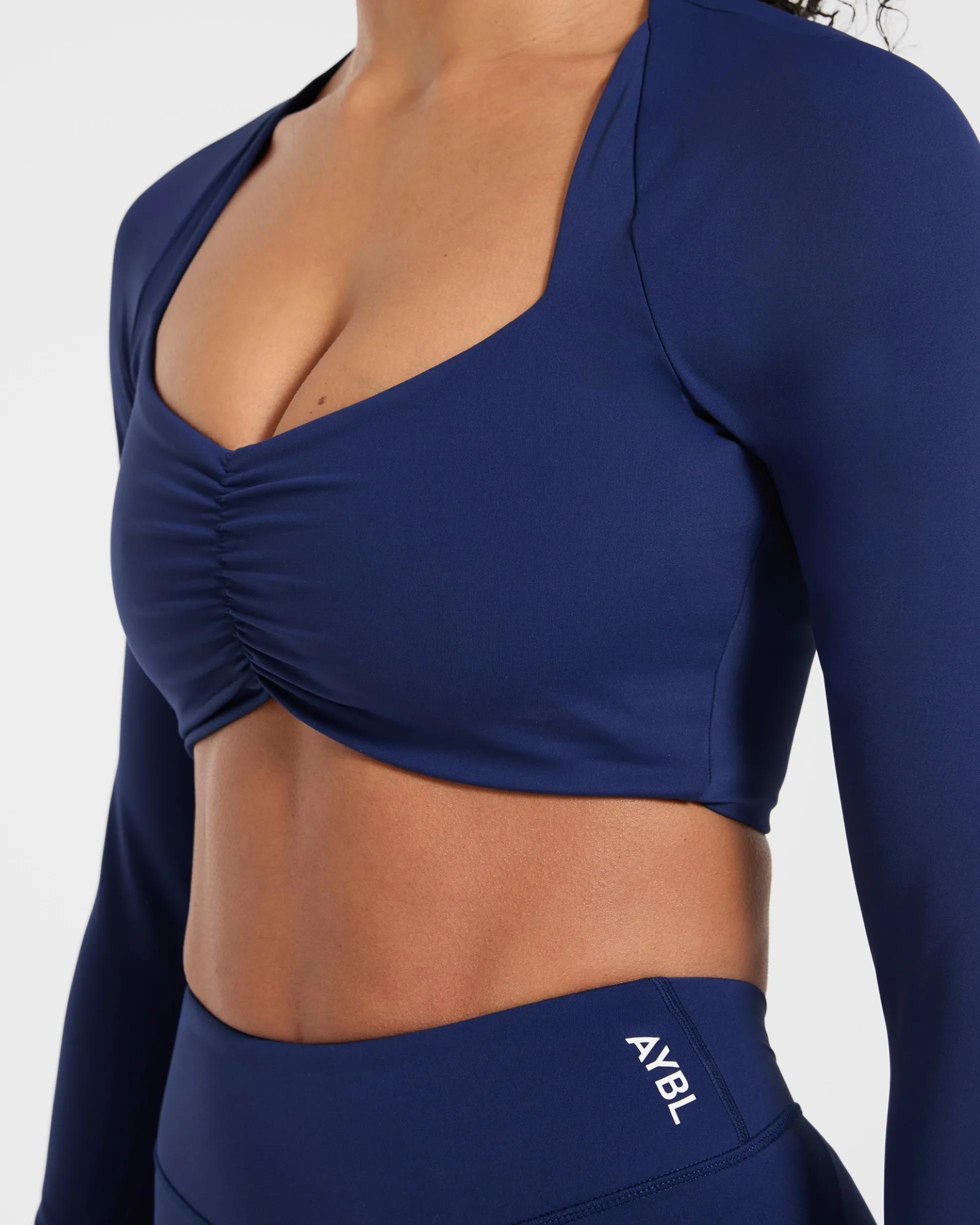 Physique Long Sleeve Crop Top