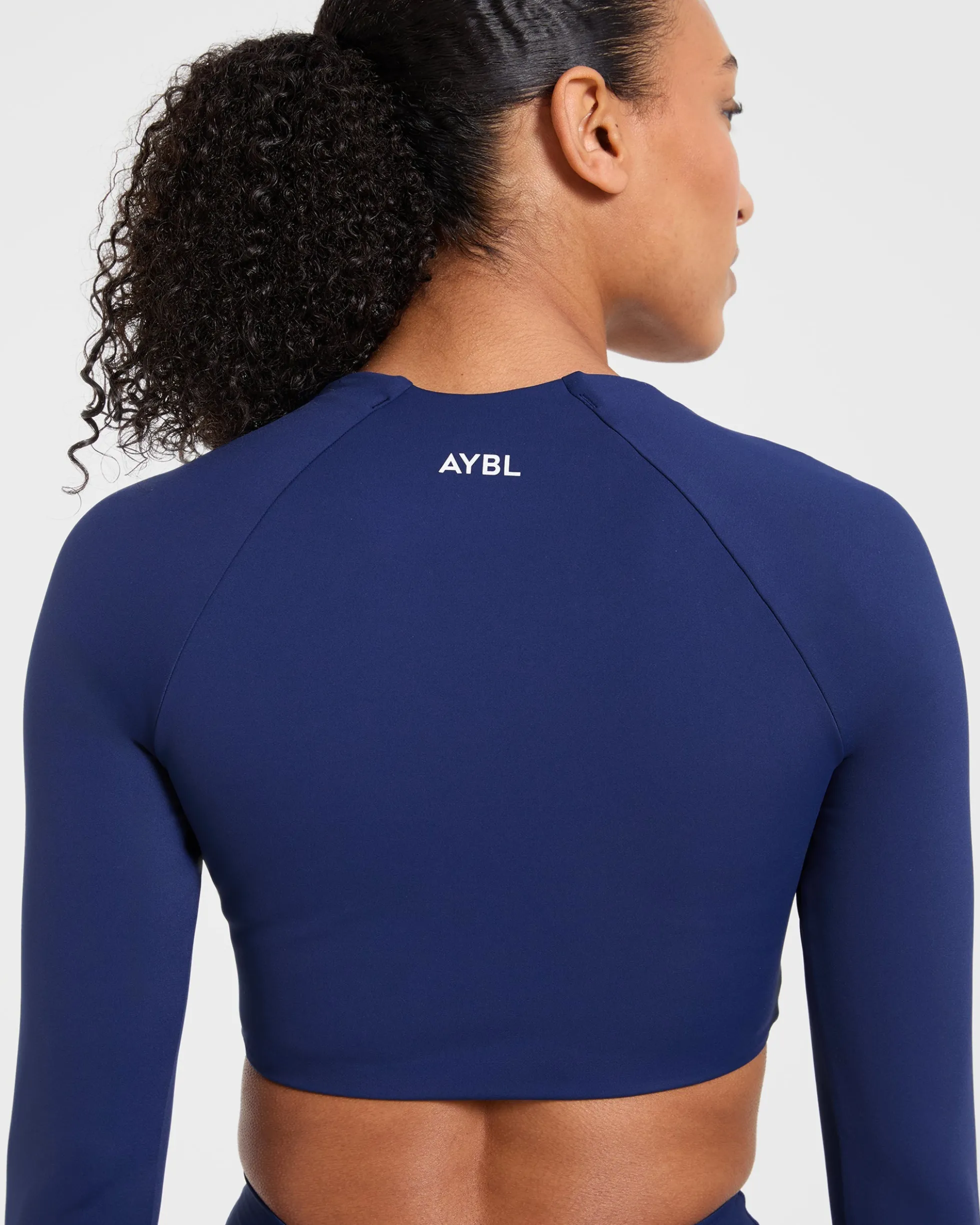 Physique Long Sleeve Crop Top