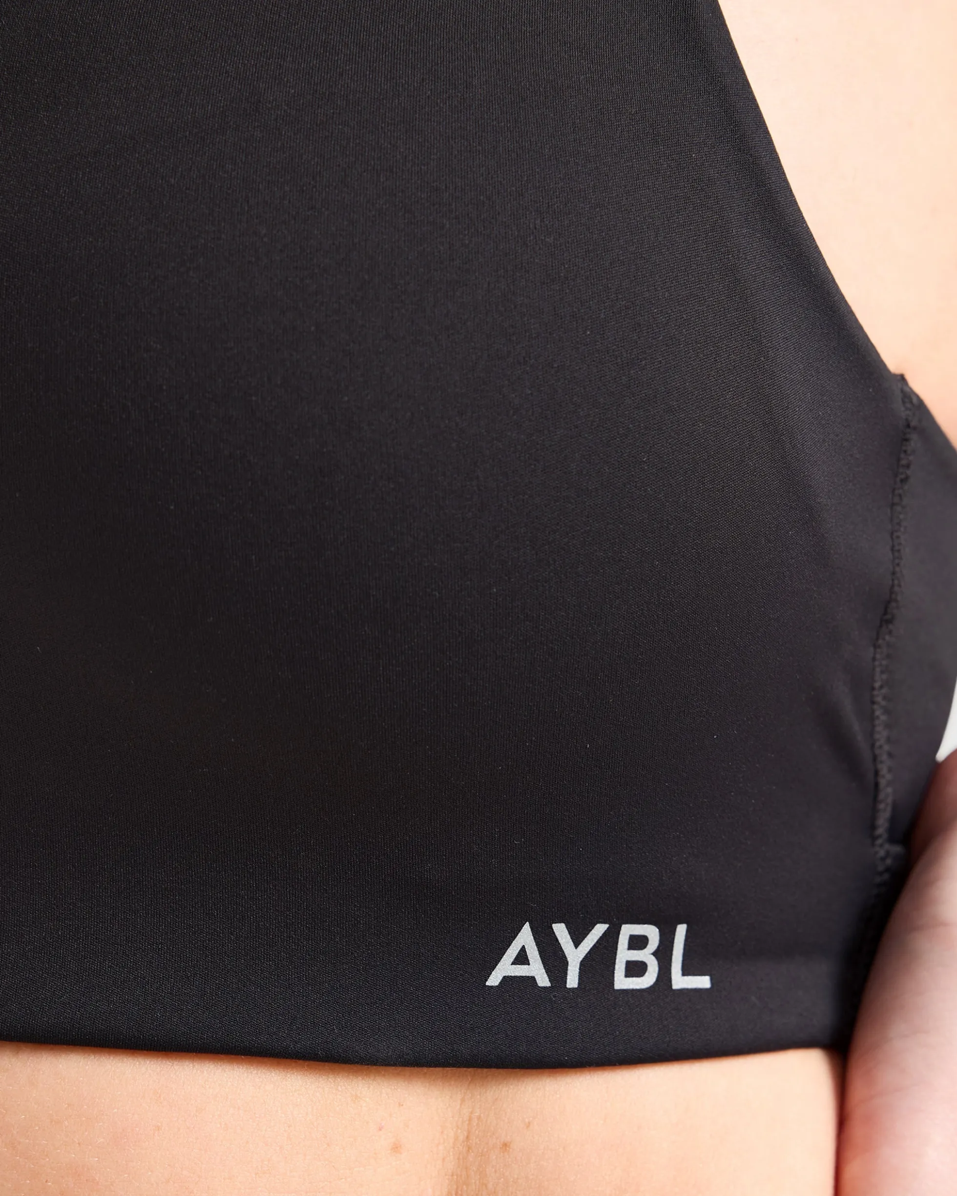 Run Cross Back Sports Bra