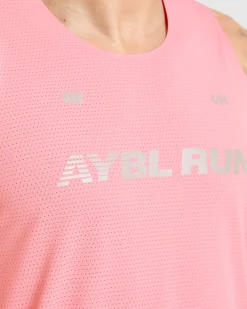 Run Loose Tank