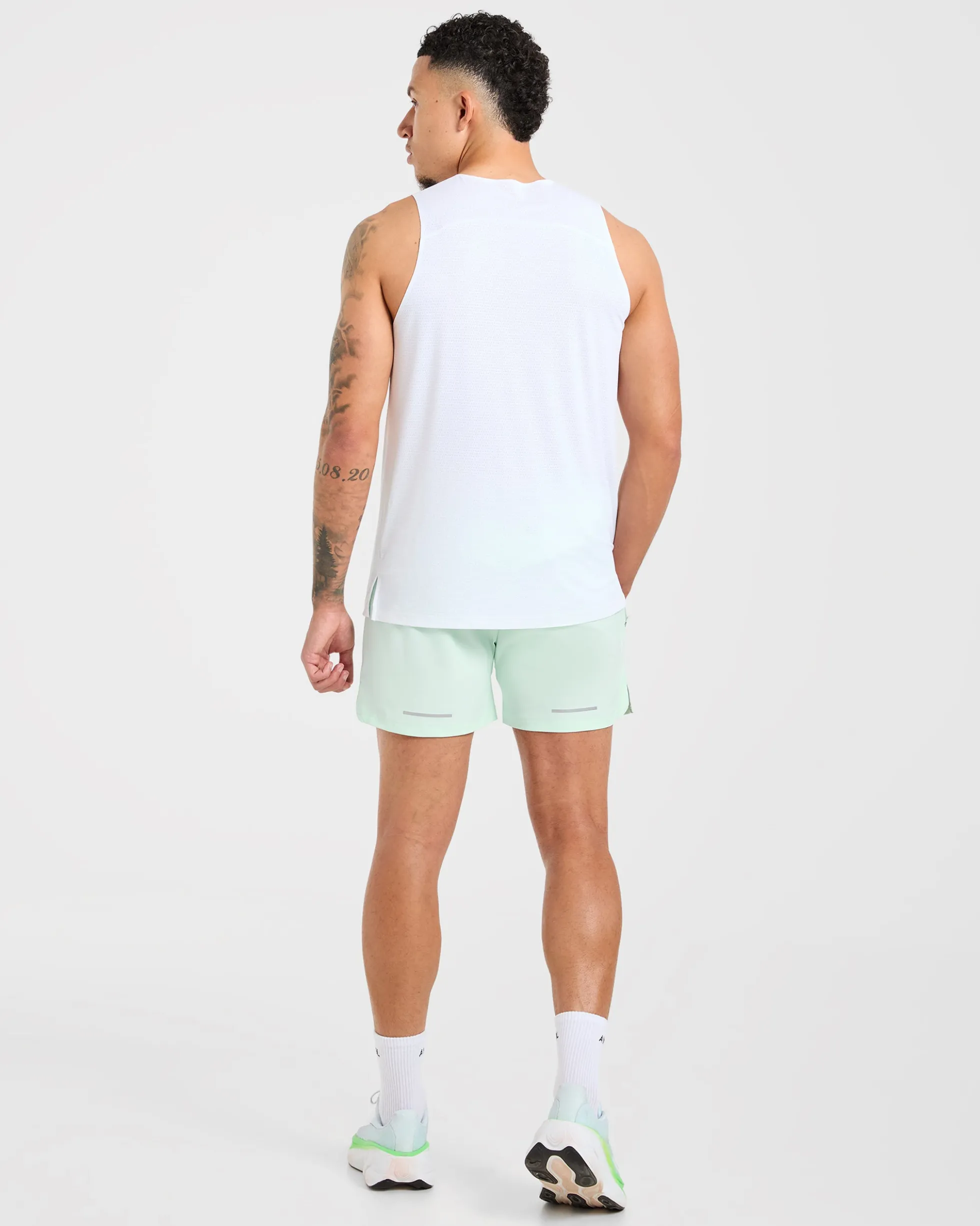 Run Loose Tank