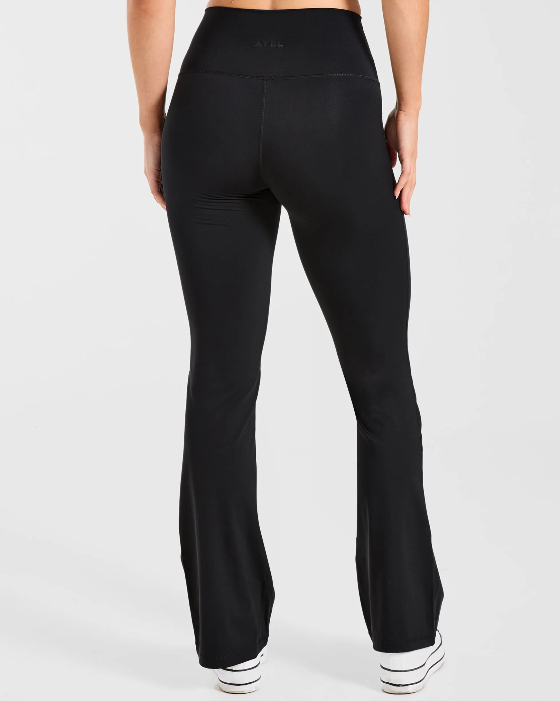 Sculpt Flared Leggings