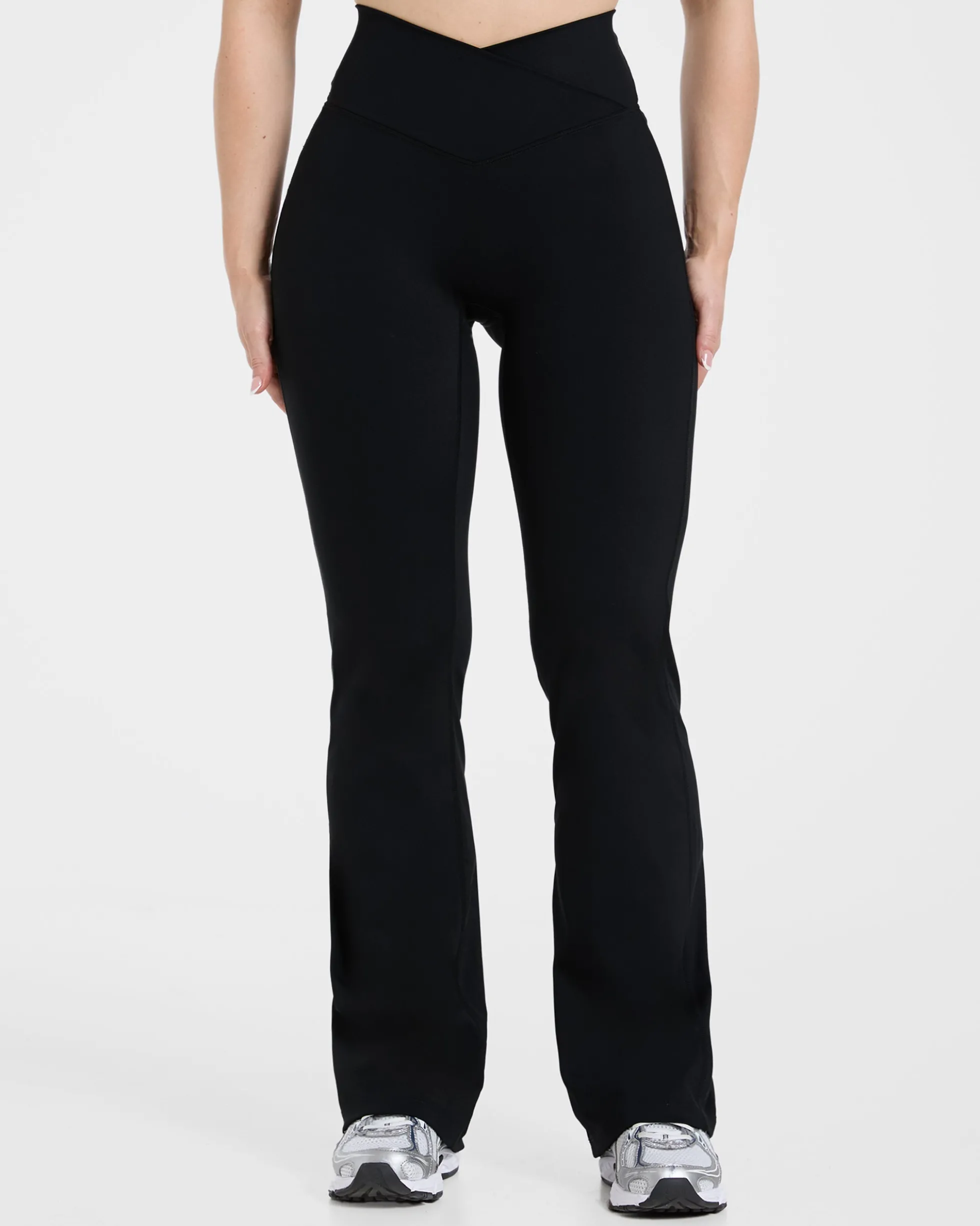 Sculpt Wrap Flared Leggings