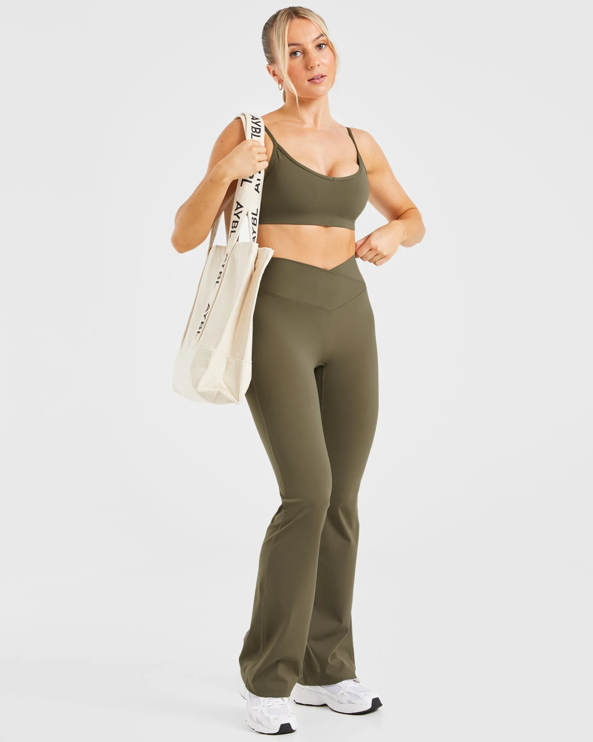 Sculpt Wrap Flared Leggings