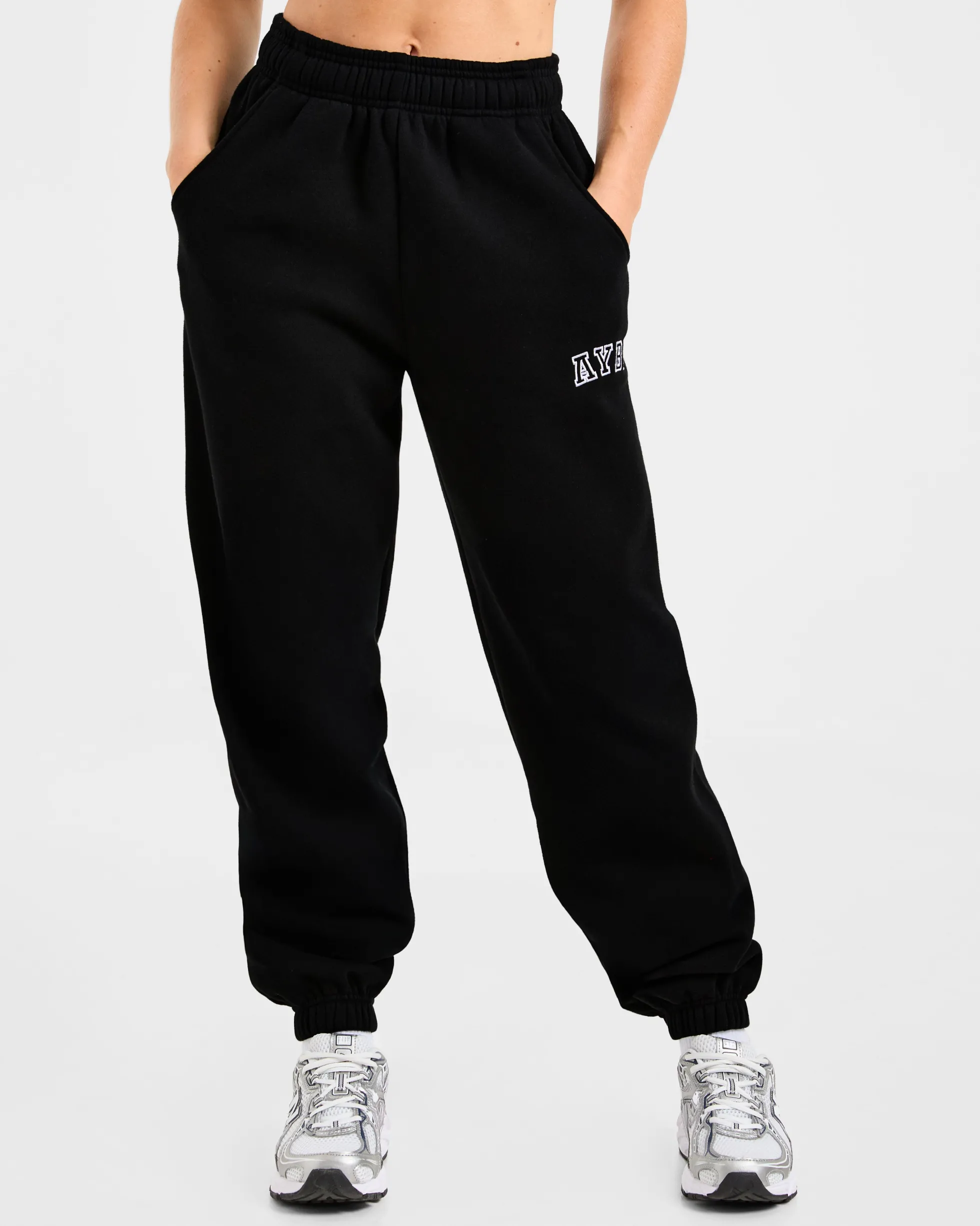 Varsity 2.0 Oversized Joggers